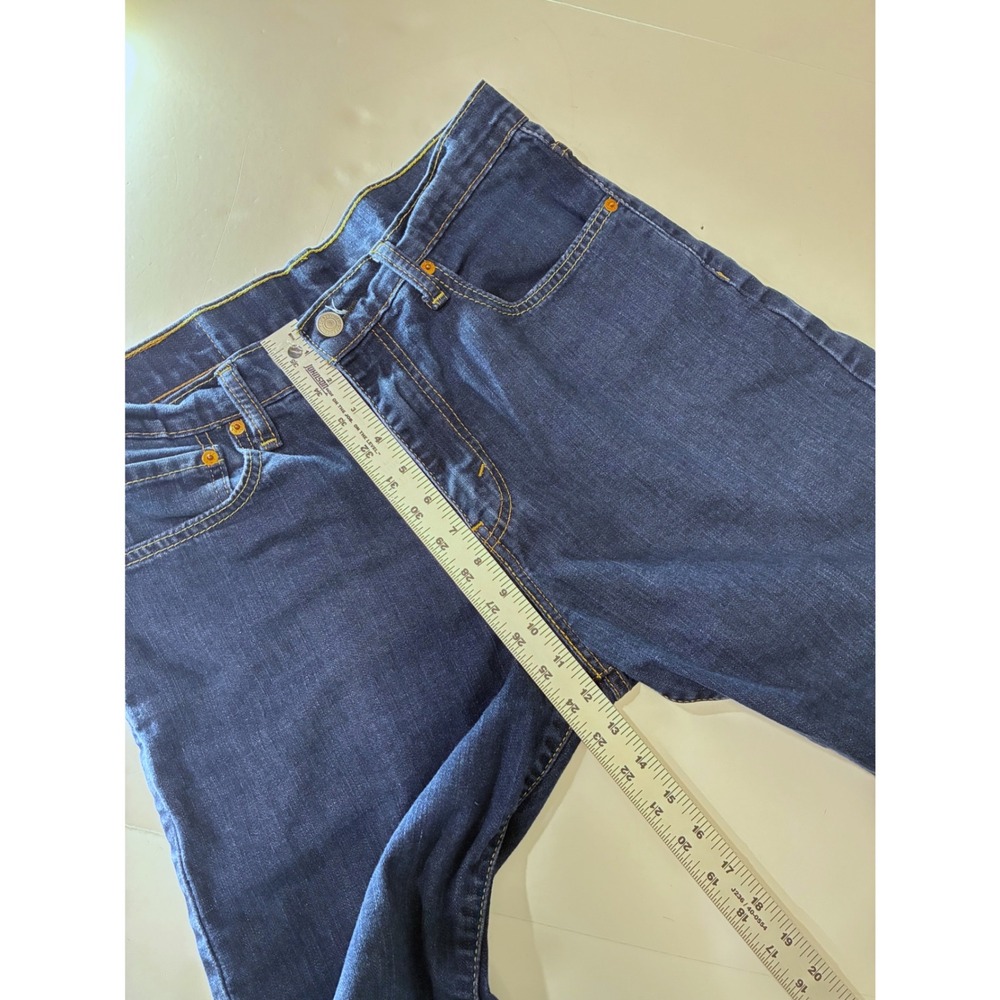 Sold. Levis 569 Loose Straight Denim Shorts Mens 31 Dark Wash - Picture 7 of 9